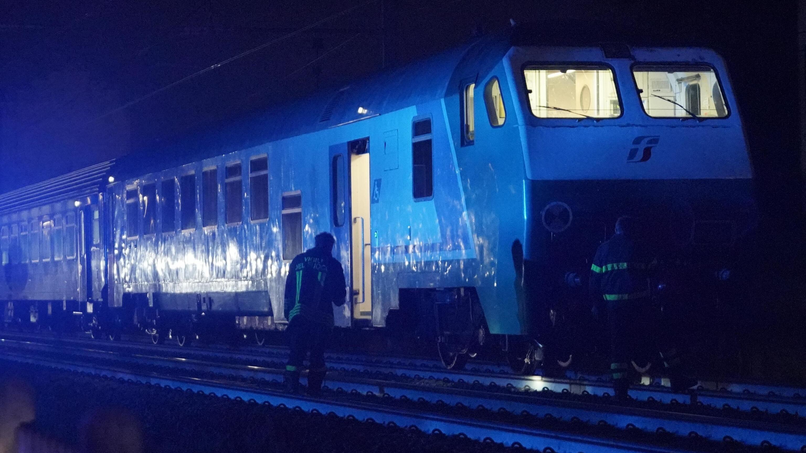 Travolti dal treno: ecco chi sono le cinque vittime di Brandizzo