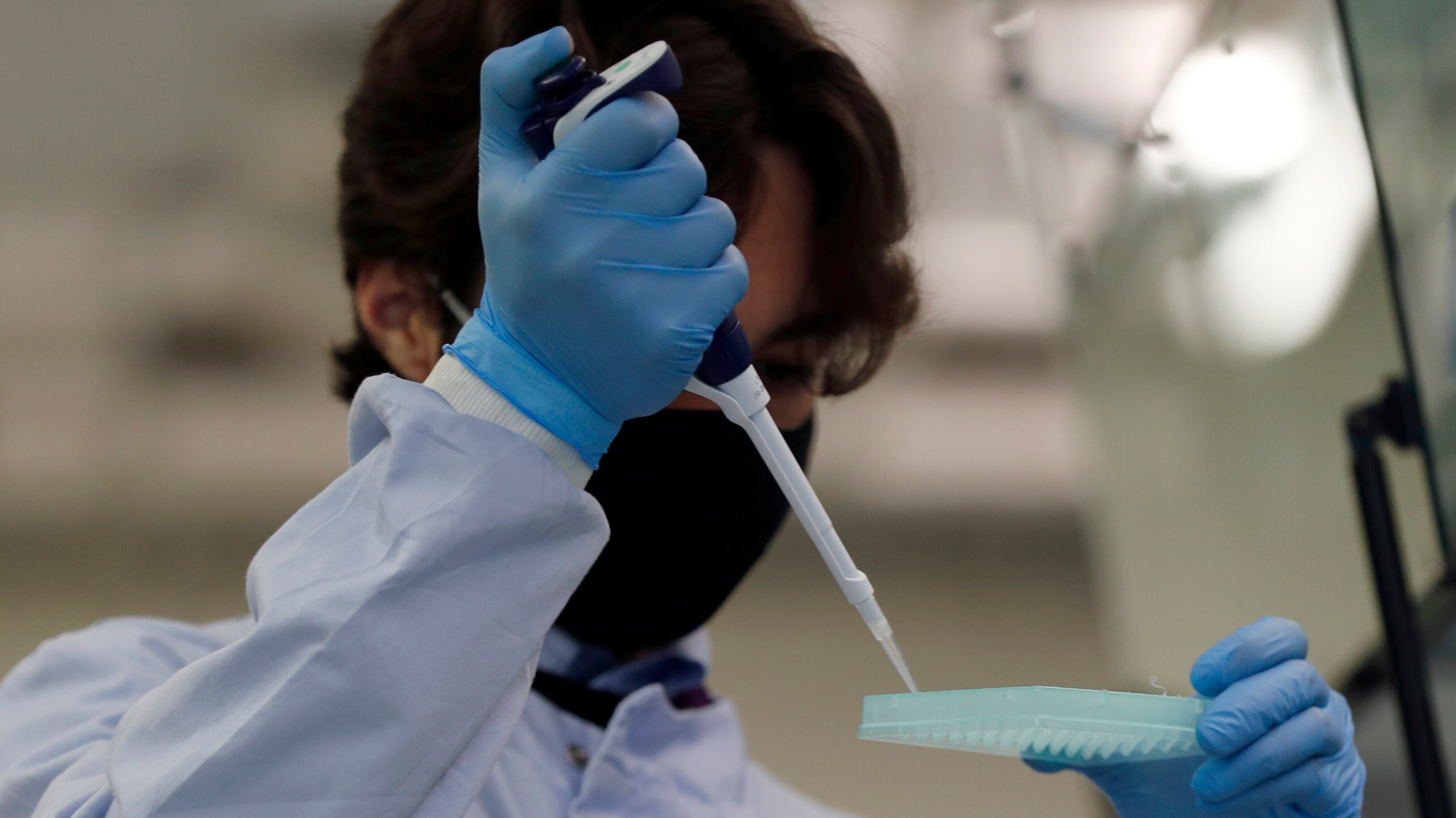 Ecco l'arma che blocca la replicazione del Covid-19 nelle nostre cellule