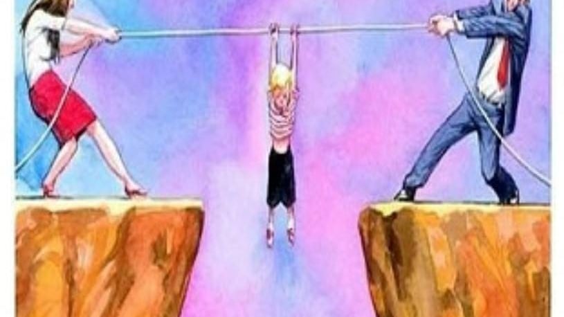 Ostacola il rapporto del figlio col papà: madre multata dal tribunale