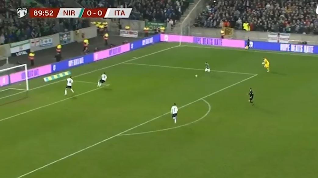 La figuraccia di Donnarumma: "Con le sue mani..."