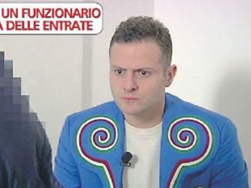 L'uomo del Fisco a Striscia: "Così roviniamo chi ha casa"
