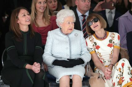 La Regina Elisabetta alla Fashion Week 1