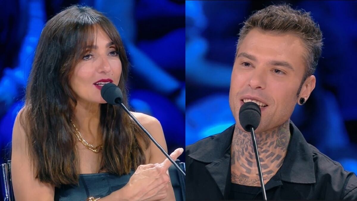 "Vuoi fargli da tata?". Siparietto a X Factor tra Fedez e Ambra