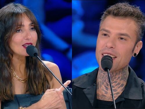 "Vuoi fargli da tata?". Siparietto a X Factor tra Fedez e Ambra
