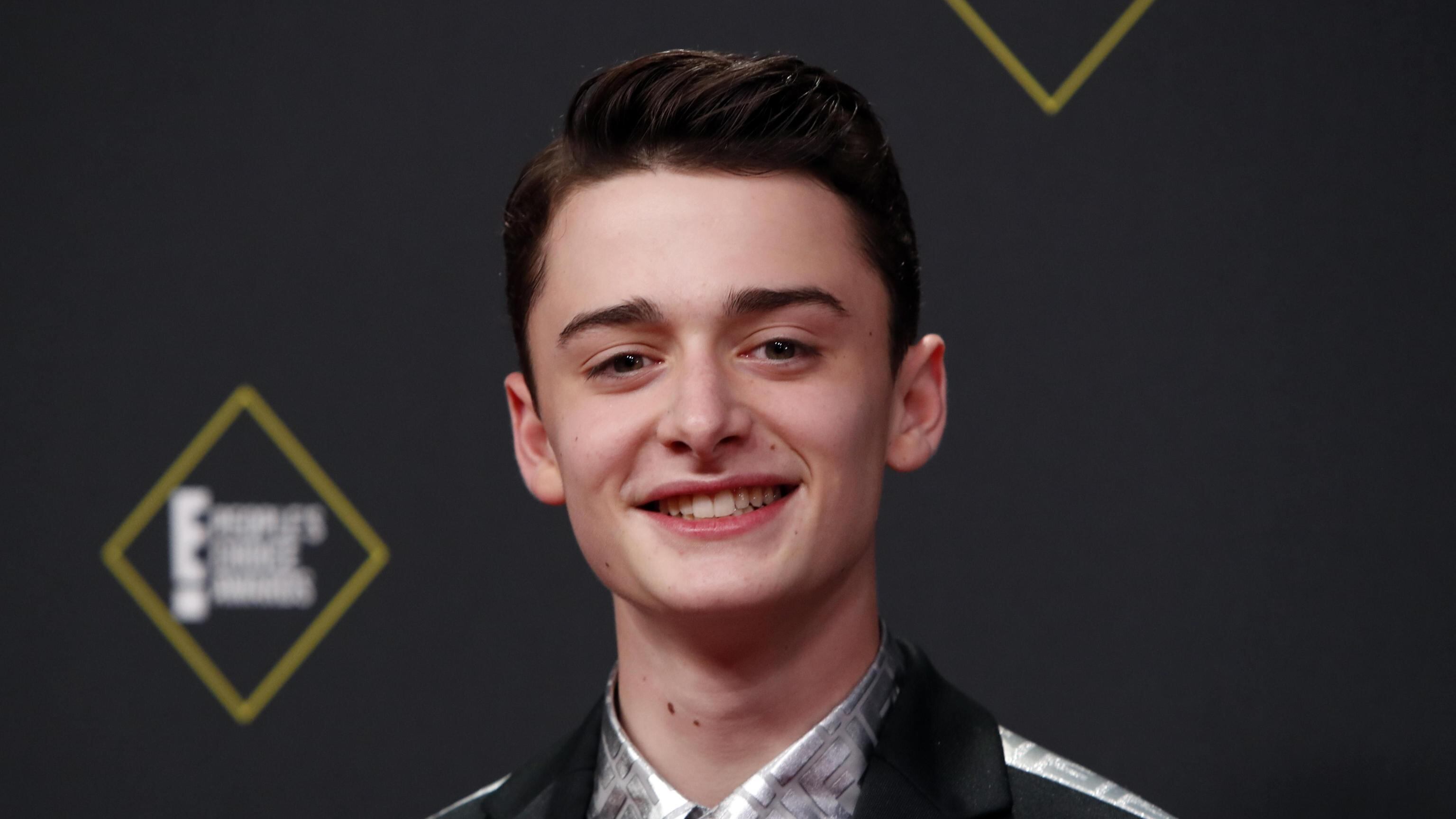 "Sono gay". L'attore di Will di Stranger Things fa coming out sui social
