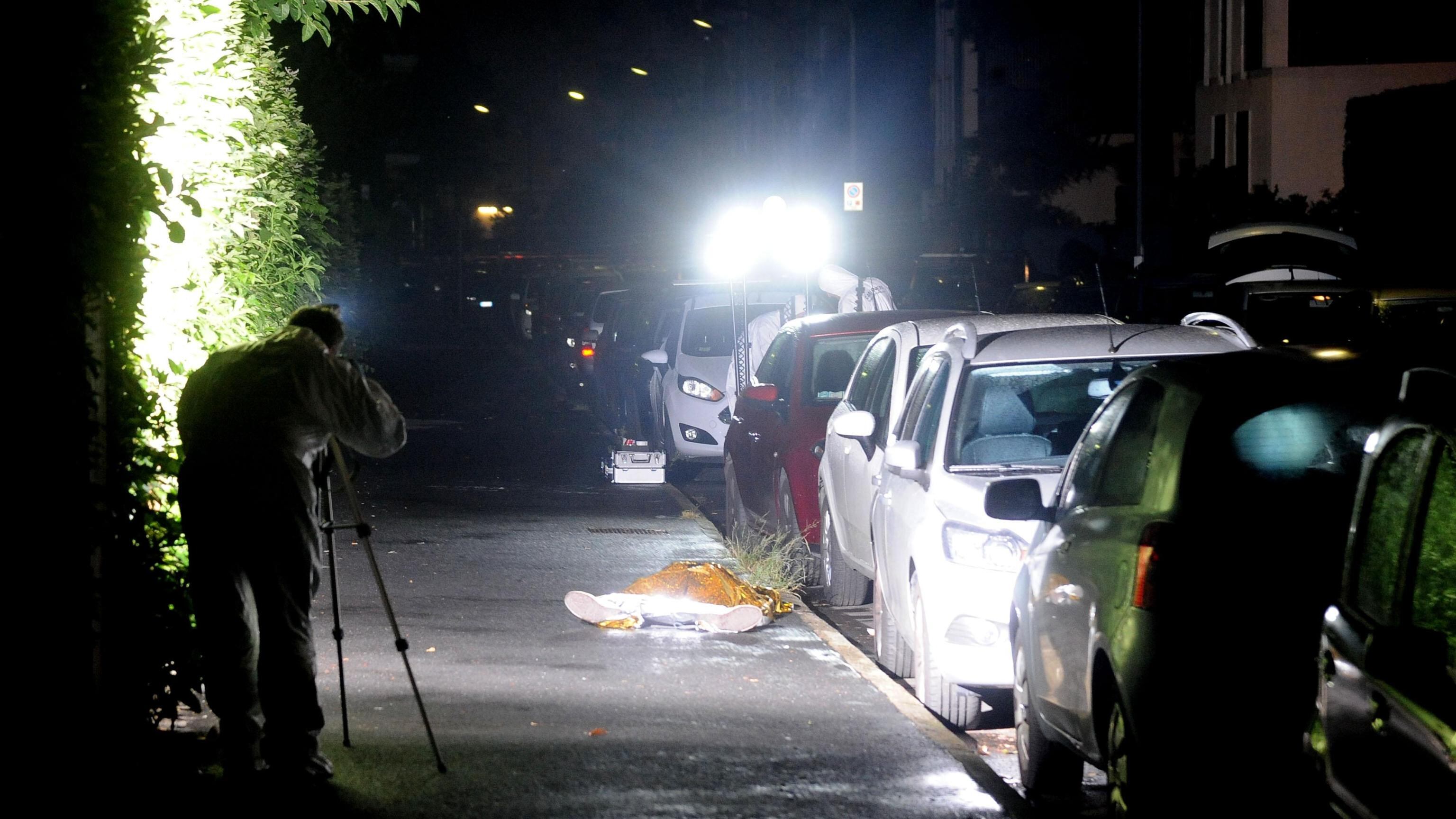 Sparatoria in strada: due albanesi ammazzati per regolamento di conti