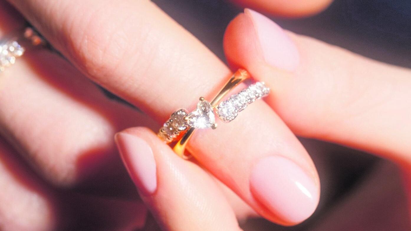"L'anello con il cuore per parlare di eternità"