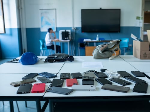 "Non ha sostenuto l'orale? Ecco cosa c'è davvero dietro". La verità della preside