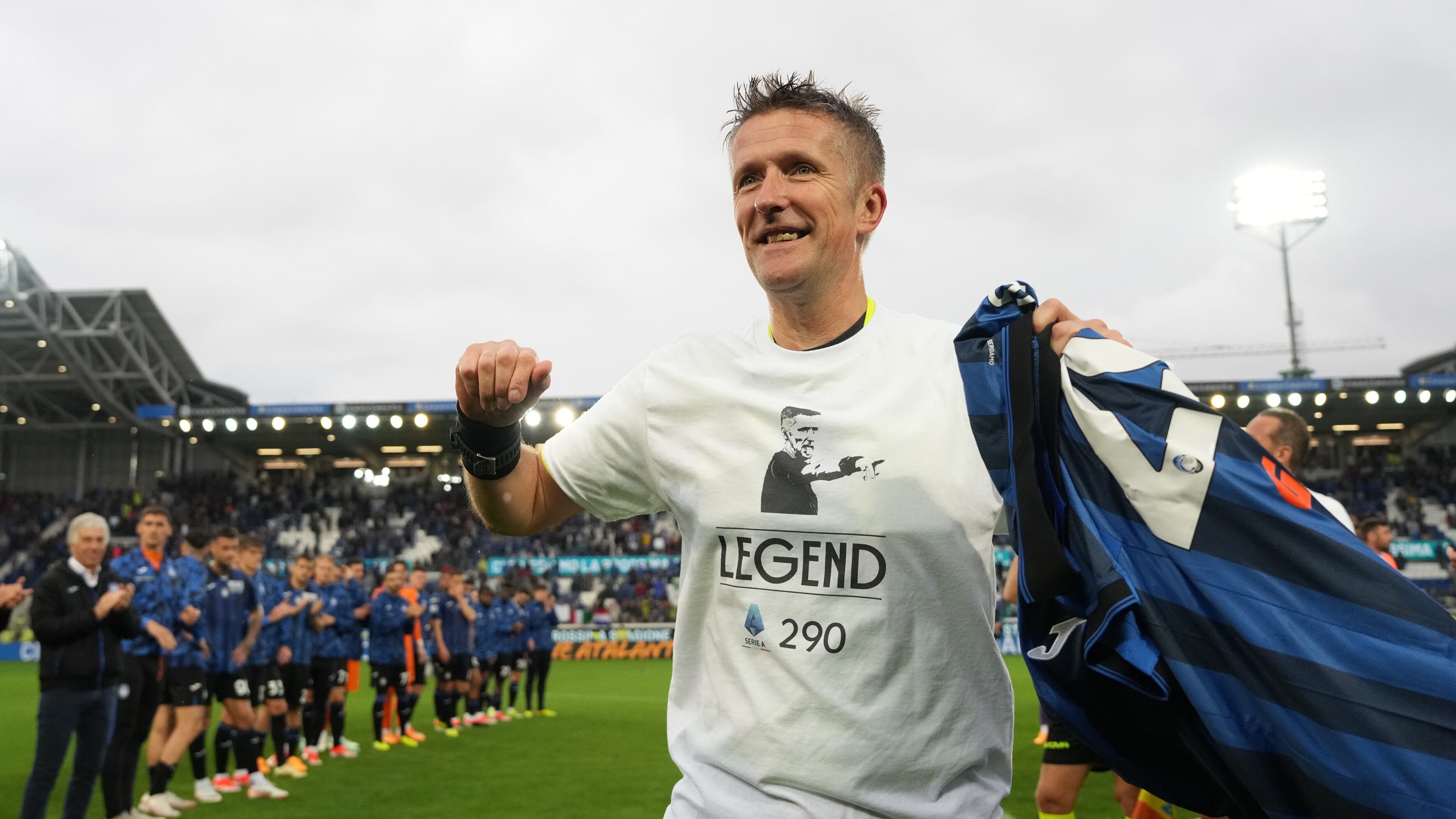 "Legend 290": il tributo all’ultima gara dell'arbitro Orsato in serie A