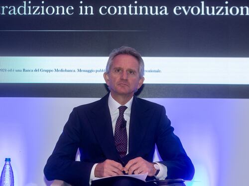 Generali, Mediolanum vota con i fondi. Mediobanca propone un cda fotocopia
