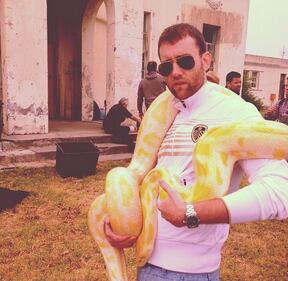 Da Harry Potter a sex symbol: Matthew Lewis si trasforma 10