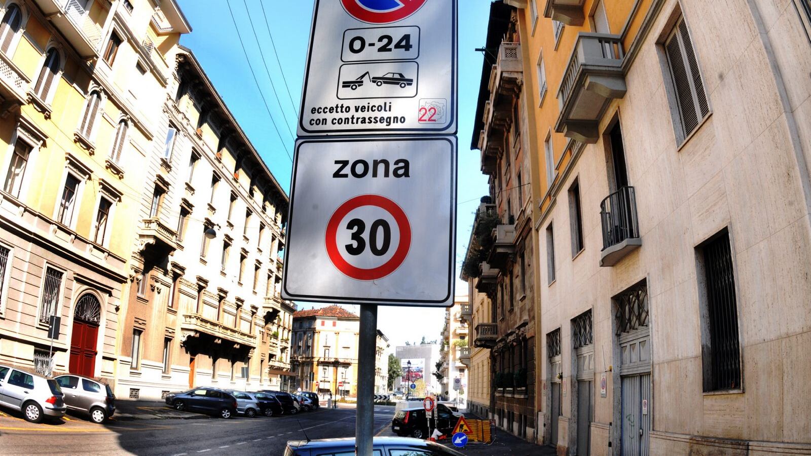 In centro a 30 all'ora, solo settantuno strade si salvano dal limite