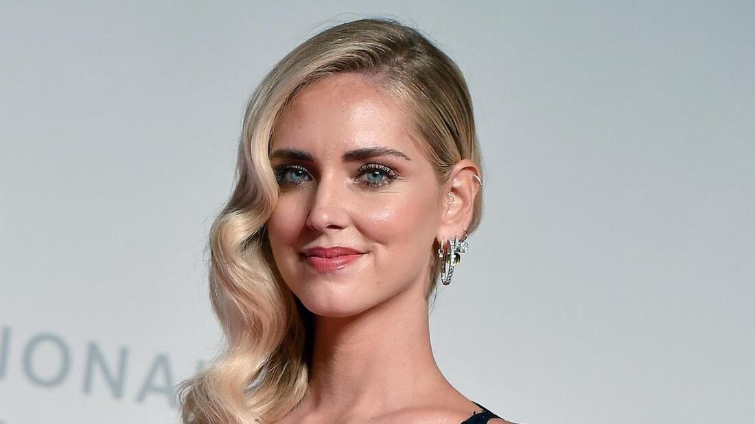 "Da cinica imprenditrice a neo vittima". Lucarelli a gamba tesa contro la Ferragni