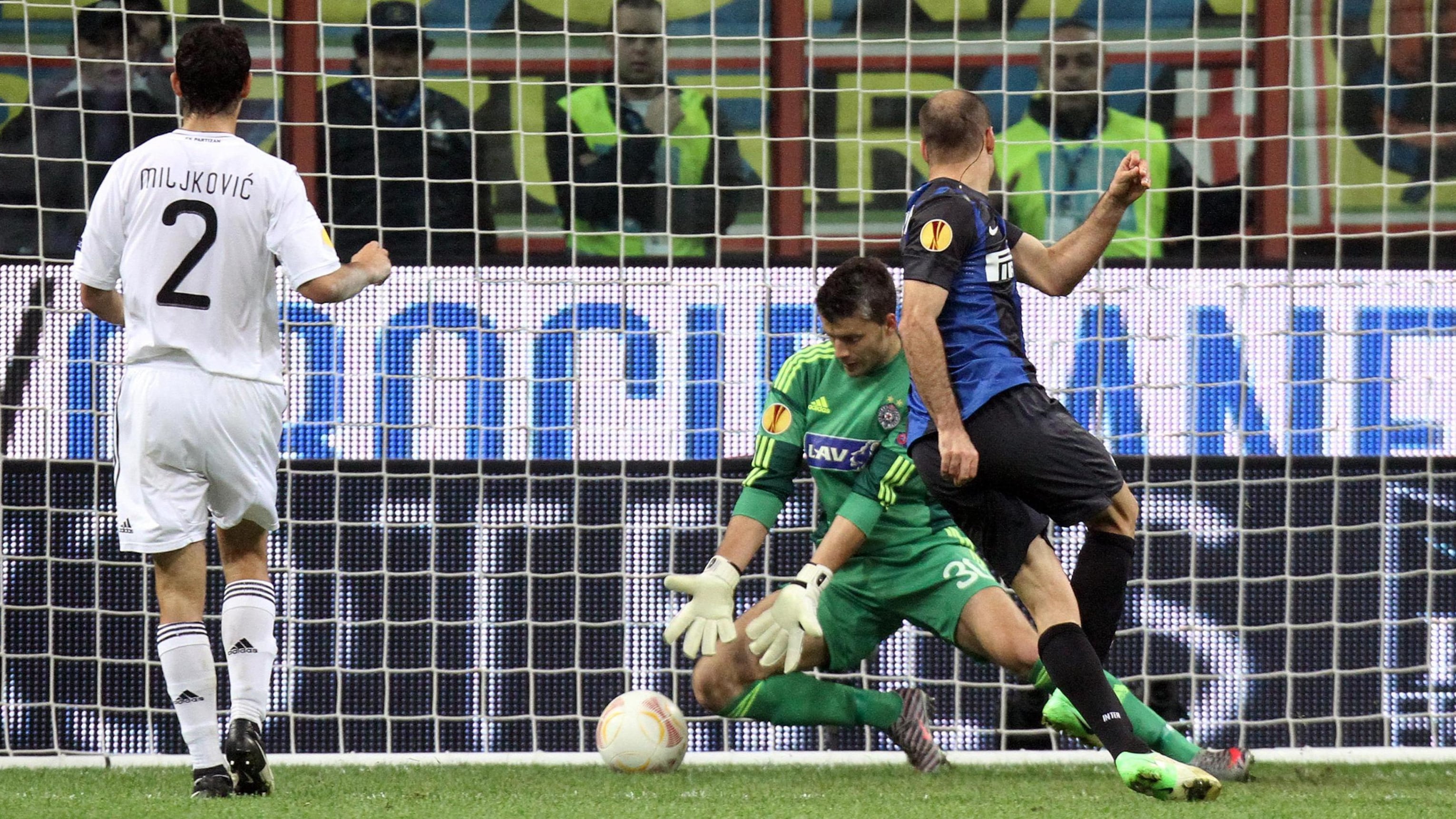 Omaggio del Partizan Anche l'Inter di coppa sfata il tabù San Siro