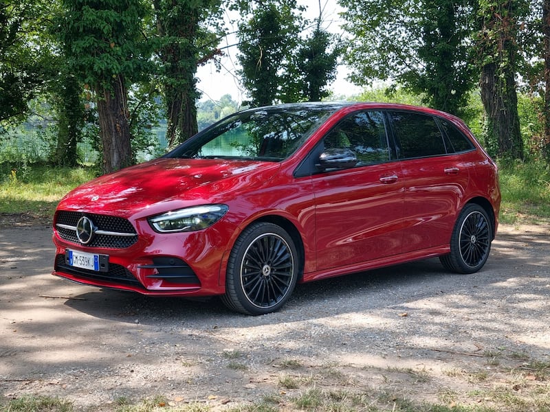Nuova Mercedes Classe B 2023: guarda la gallery della prova 1