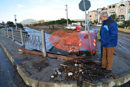 I danni dell'alluvione nella zona di Olbia 13