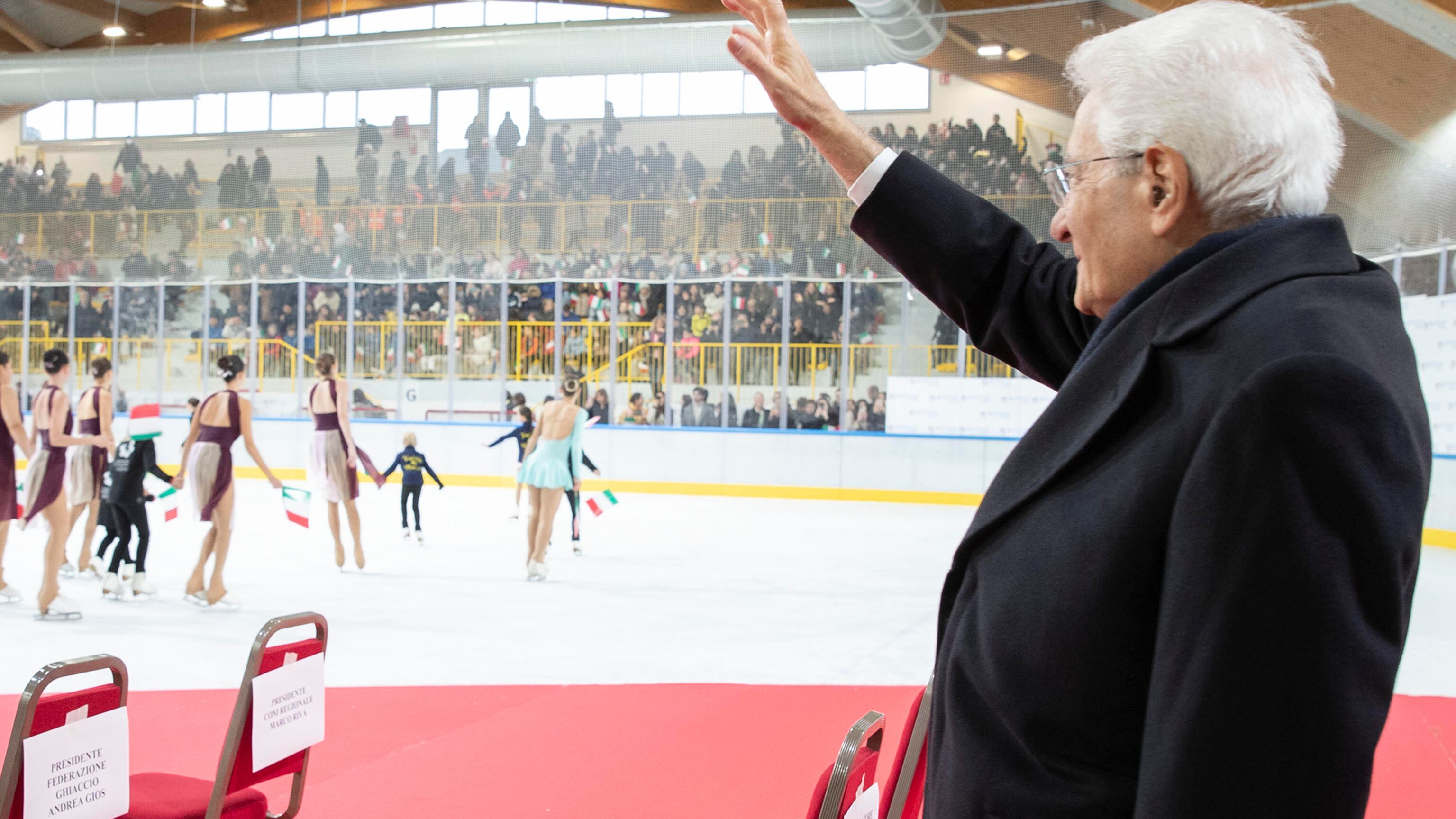 Mattarella avverte l'Europa: "Da soli siamo tutti piccoli..."