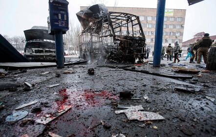 Donetsk, colpita stazione dei bus 7