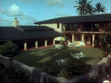 Obama si compra la villa di Magnum PI 2