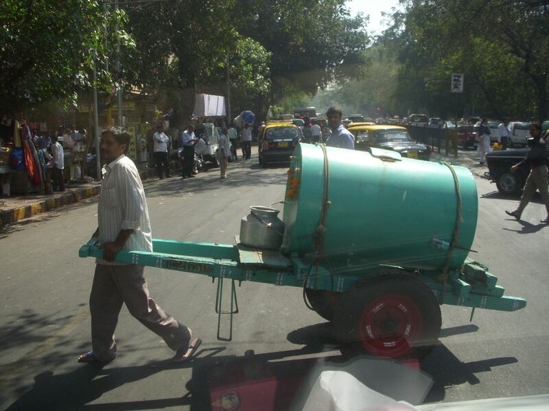 Delhi e il fascino disordinato della sua umanità 1