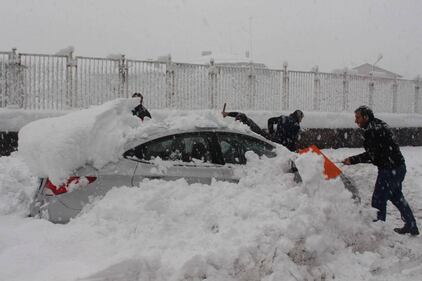 In Turchia la prima neve gioca con la storia 3