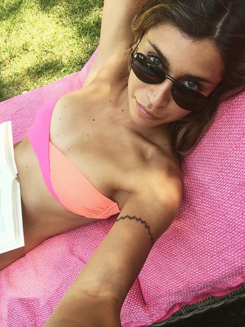 Ludovica Frasca hot al mare 2