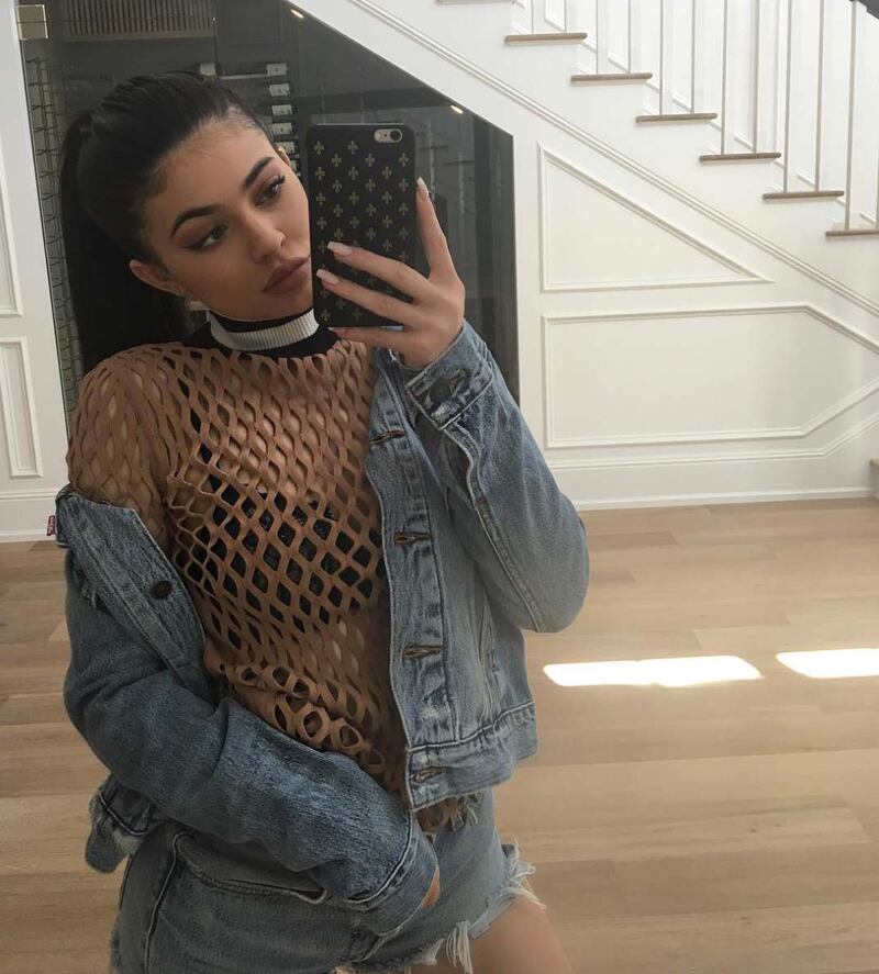 Kylie Jenner, costumi e bikini su Instagram: foto 5