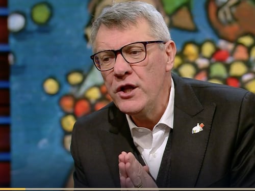 "Meloni non mi telefonò", "Anzi sì". E Landini finisce per smentire se stesso