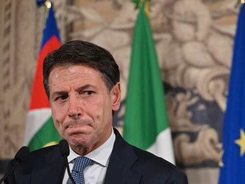 "Segnali preoccupanti...". Giuseppe Conte già punta il dito contro il governo