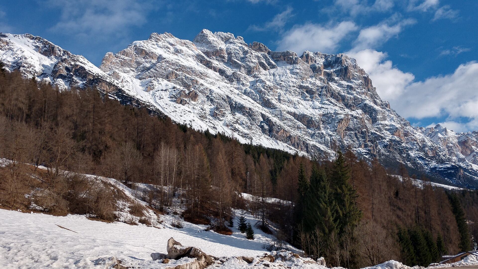 "Mai più neve", "Un'esagerazione". Polemica sullo studio su Cortina