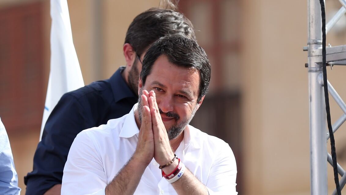 L'era del selfie di cittadinanza esteso a tutti