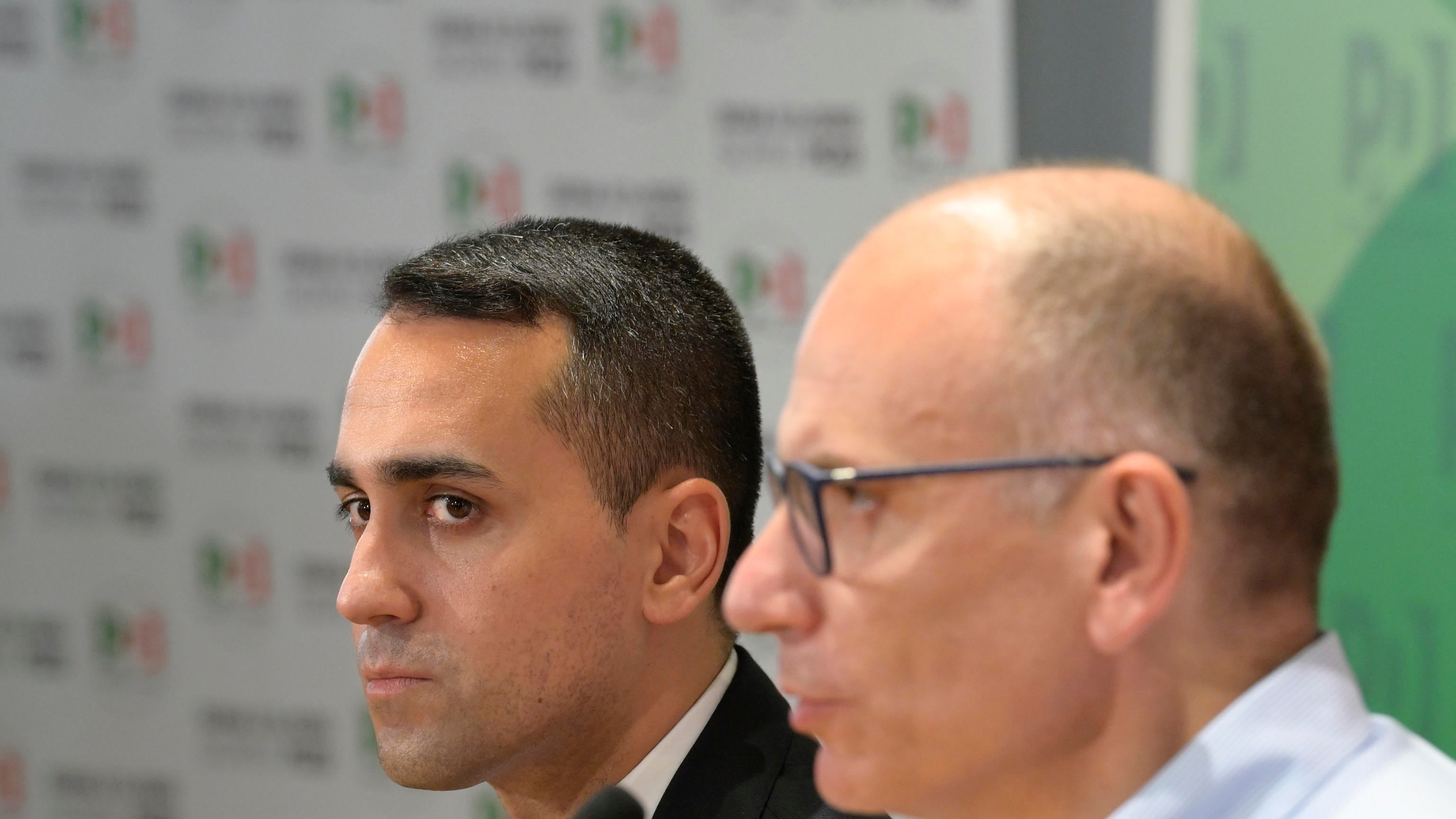 Il piano segreto di Di Maio, che noia l'Anpi e Cottarelli: quindi, oggi...