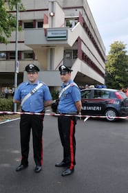 San Donato Milanese: vigile uccide collega e si toglie la vita 16