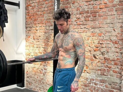 "Piano piano torno a vivere". Le parole di Fedez dopo le emorragie