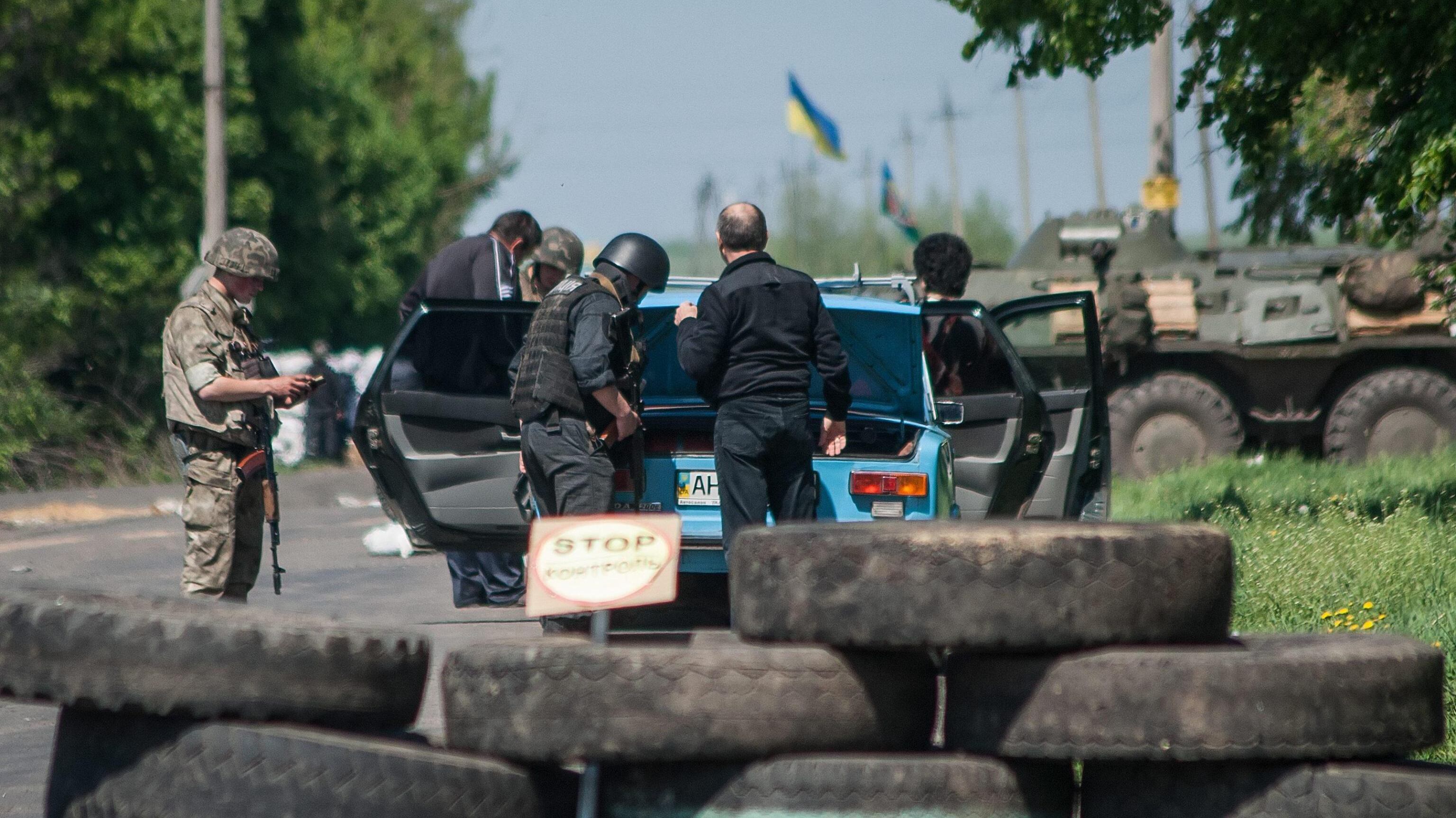 Il fortino ribelle assediato: "Siamo russi, non terroristi"