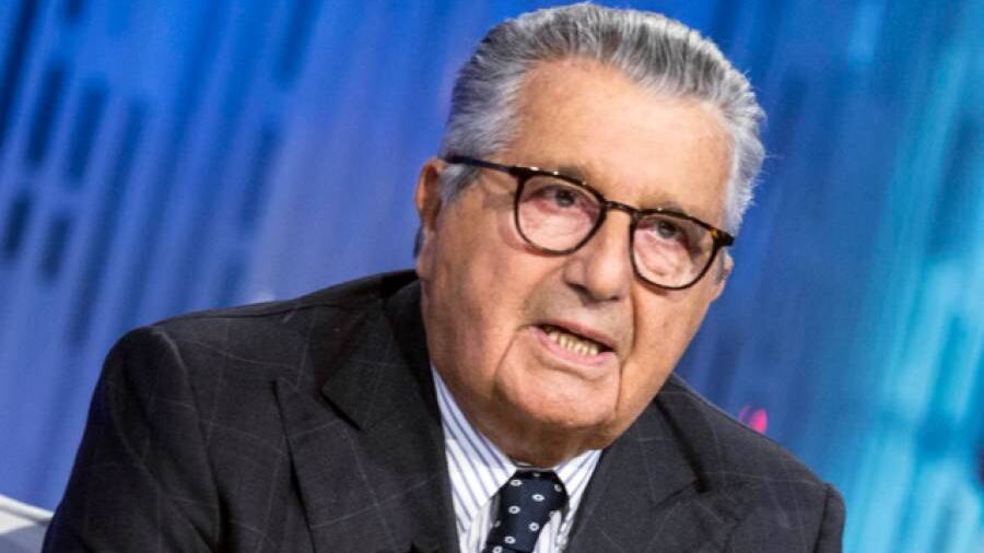 Olivetti, De Benedetti nei guai: i pm chiedono sei anni 8 mesi