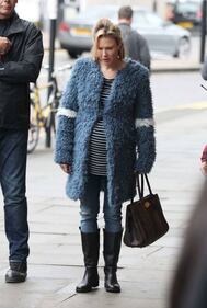 Bridget Jones mamma: Renée Zellweger col pancione sul set 30