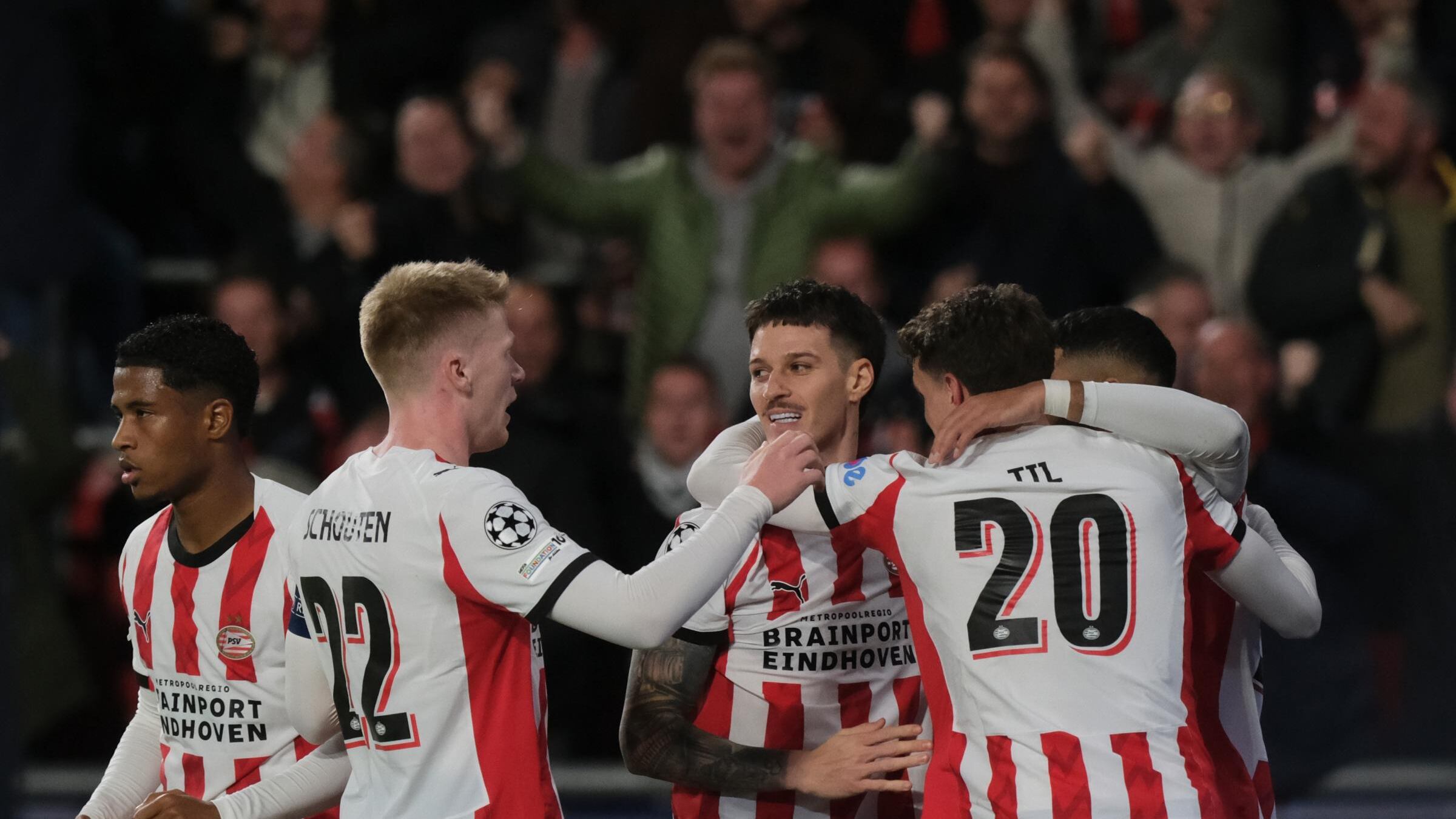 Notte fonda per il Napoli che crolla in Olanda: vince il Psv Eindhoven 6-2