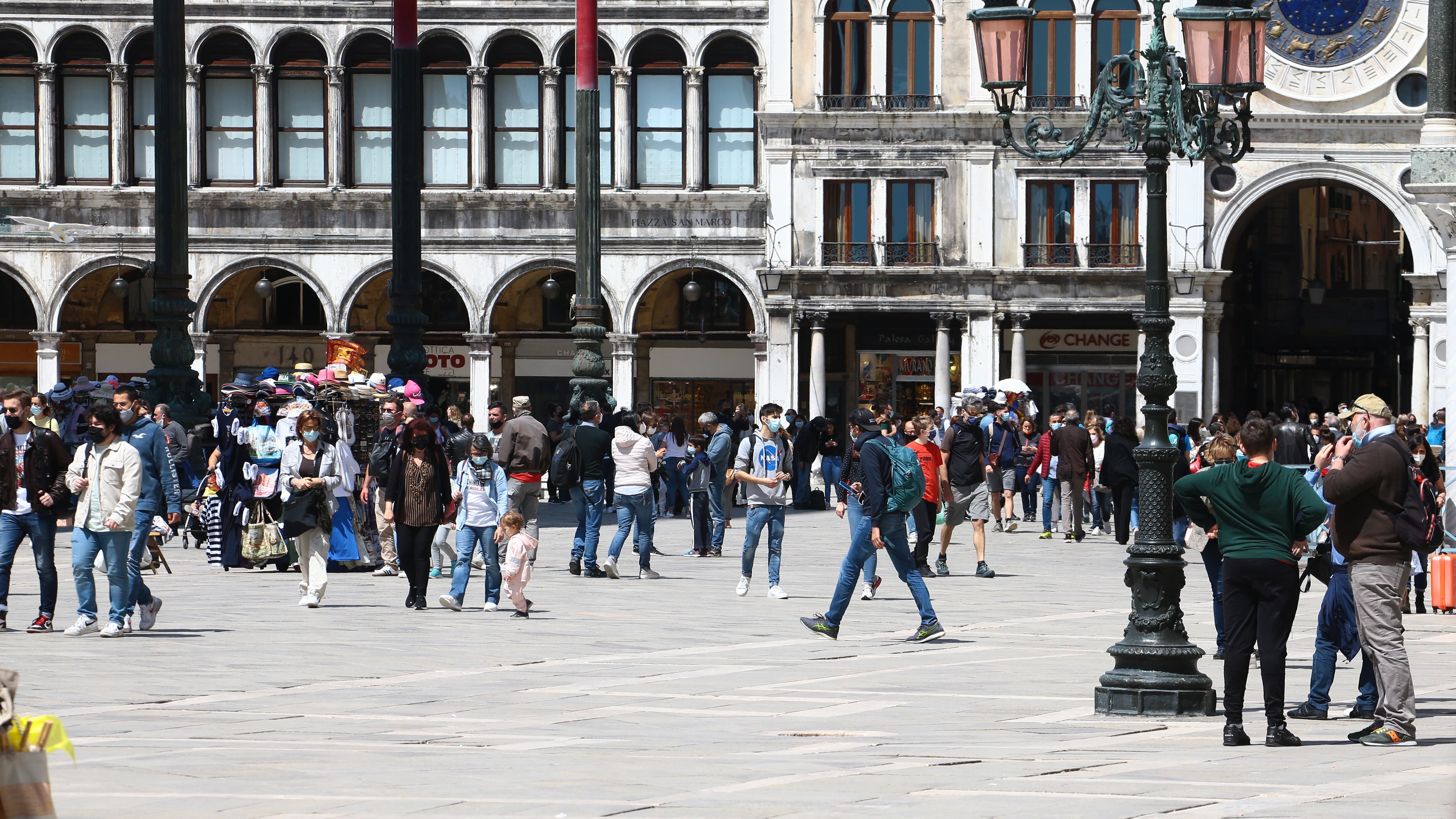 Venezia riabbraccia i turisti stranieri "Ora aspettiamo il ritorno degli americani"
