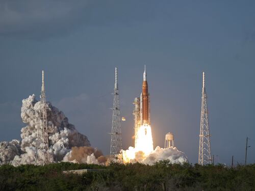 Artemis II rientra sulla Terra: cos’è lo splashdown e la “folle” velocità della navicella