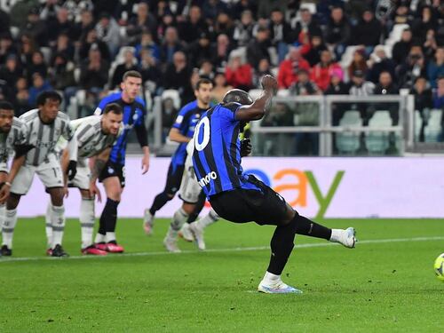 Lukaku all'attacco : "La storia si ripete". E spunta un video dei cori razzisti
