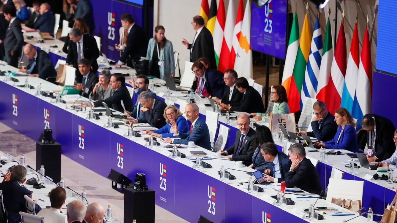 "Sì al compromesso". L'Ue apre alla riforma del Patto di stabilità