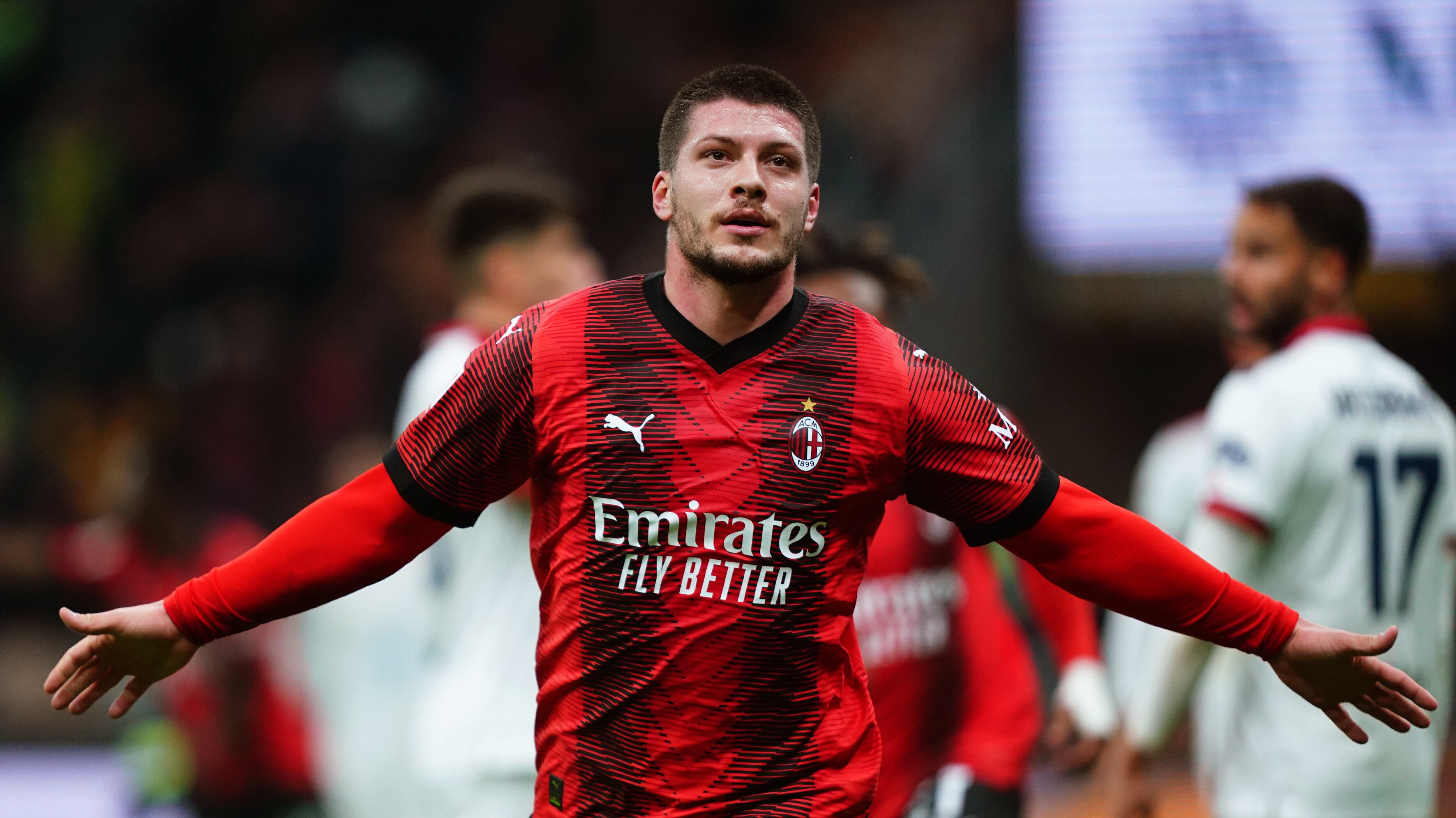 Coppa Italia, il Milan cala il poker contro il Cagliari: i rossoneri volano ai quarti