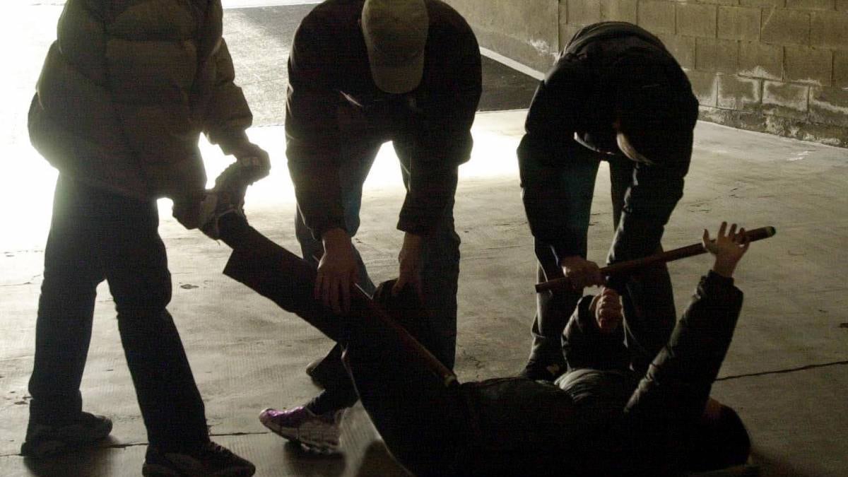 Altro che proteste: eversione e gang, ecco le vere urgenze