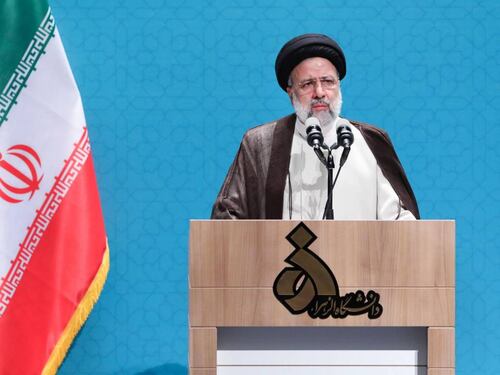 Iran, confermato l'arresto del diplomatico svedese: "Ha commesso crimini"