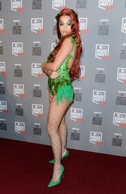 Rita Ora super sexy per Halloween 28