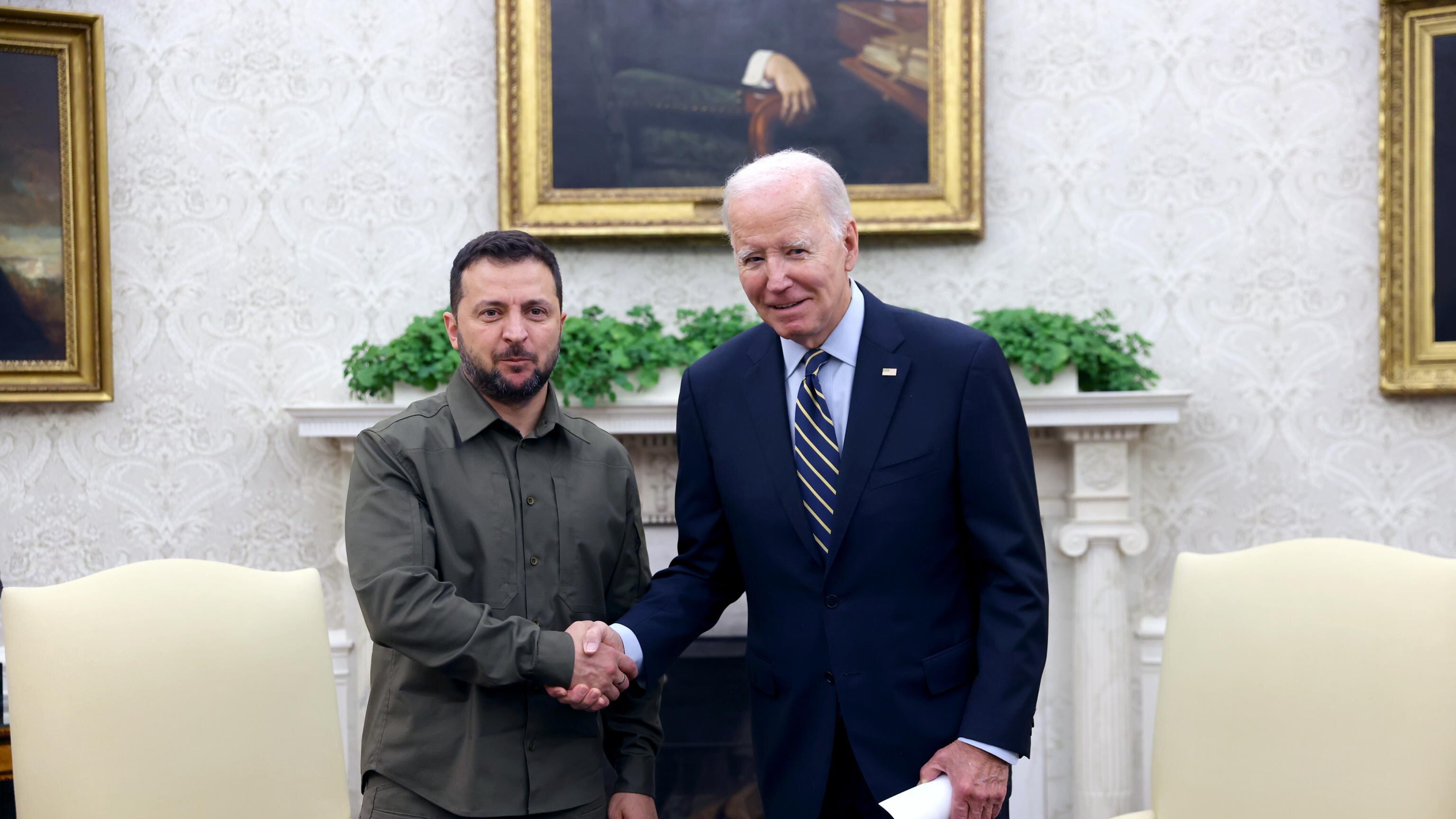 "Libereremo Bakhmut". Kiev fiduciosa. E dagli Usa arrivano i tank