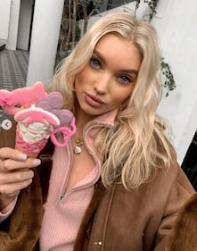 Elsa Hoskm le foto hot 10