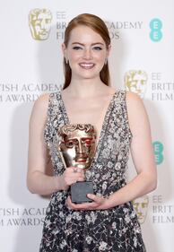 Bafta 2017: scollature hot sul red carpet 11