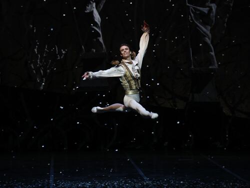 Lo Schiaccianoci alla Scala (ri)apre questa sera la Stagione del Balletto